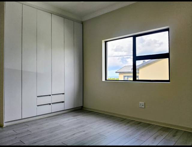 4 BEDROOM HOUSE FOR SALE IN FOUNTAINS ESTATE